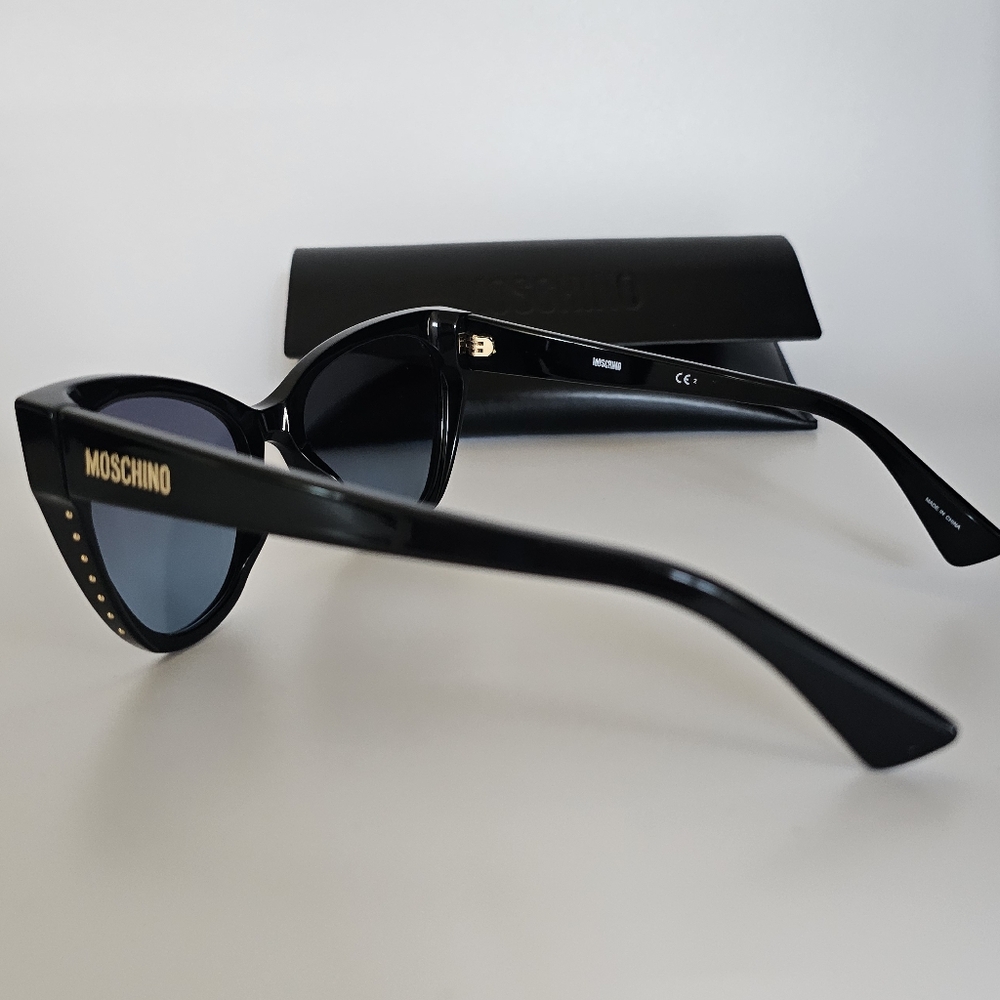 Authentic MOSCHINO Sunglasses NEW With Case & Dustcloth - Picture 9 of 14
